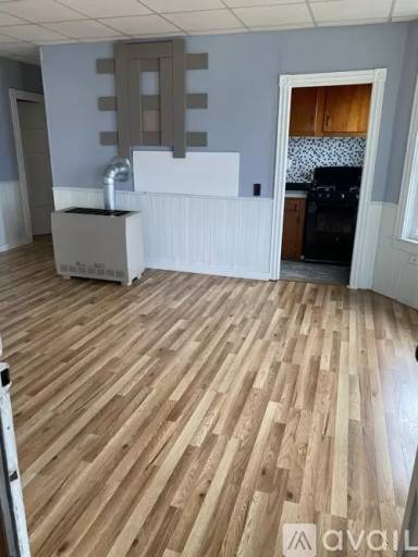 Main picture of 423 Division St
