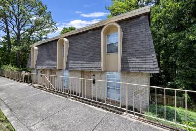 Main picture of 3240 Warringwood Dr