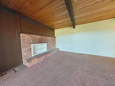 Main picture of 3635 NW Hayes Ave