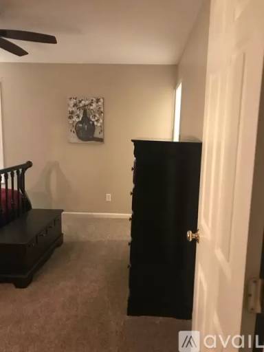 Main picture of 7151 Seymour St NW
