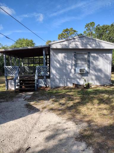 Main picture of 5109 Hibiscus Rd
