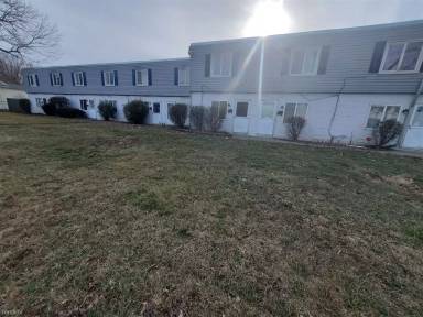 Main picture of 7 Dickinson Pl