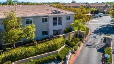 Main picture of 26402 Arboretum Way