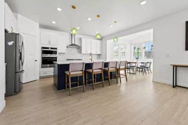 Main picture of 1085 W Union Bench Dr