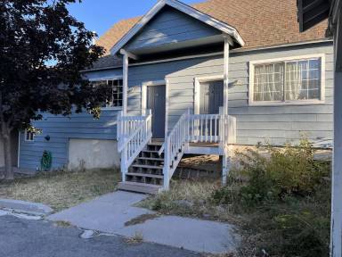 Main picture of 501 S A St