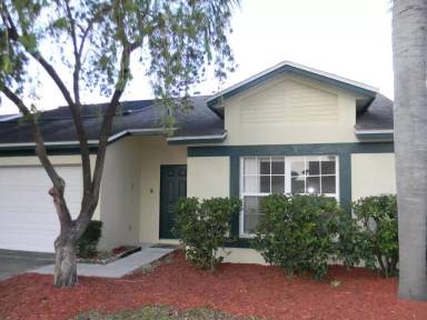 Main picture of 8821 Parliament Ct