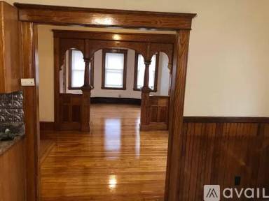 Main picture of 123 Wood St