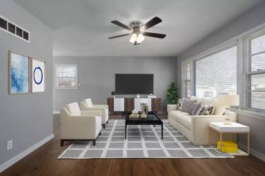 Main picture of 426 NW Village Dr