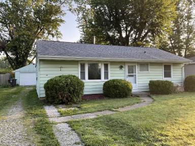 Main picture of 3406 Three Oaks Dr