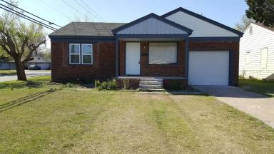 Main picture of 1404 NE 44th St