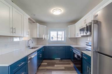 Main picture of 14711 Borman St