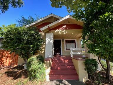 Main picture of 316 28th St