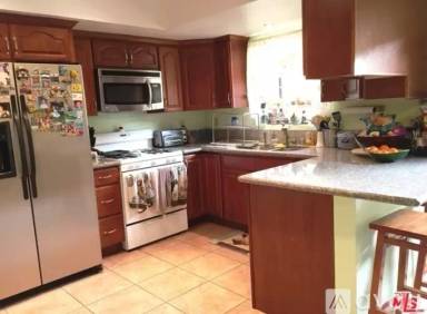 Main picture of 13828 Ramona Pkwy