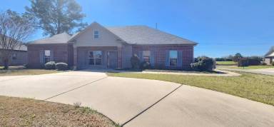 Main picture of 5025 Sistine Chapel Dr