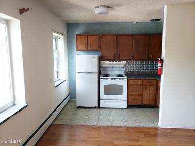 Main picture of 415 S Atherton St