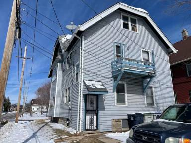Main picture of 1913 W Chambers St