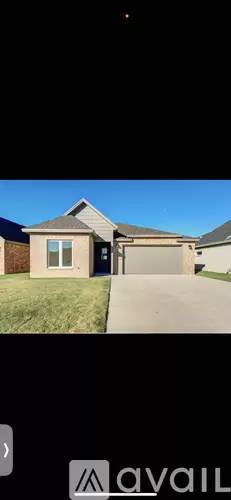 Main picture of 1015 N Grover Ave