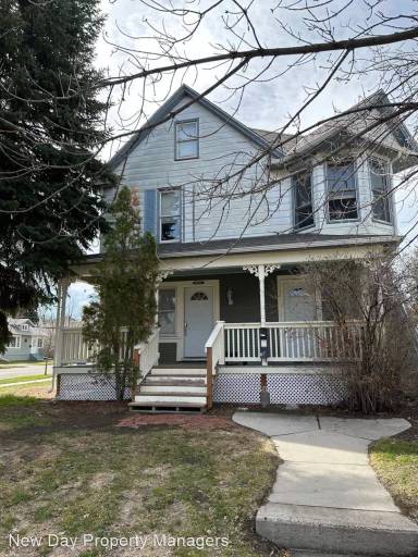 Main picture of 1024 4th Ave N