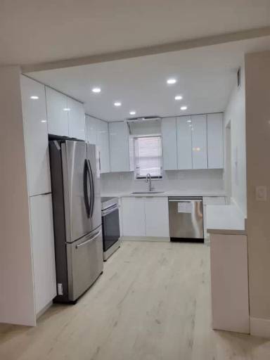 Main picture of 9370 SW 8th St