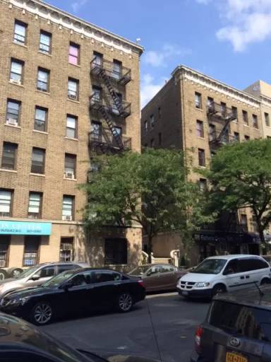 Main picture of 285 Ft Washington Ave