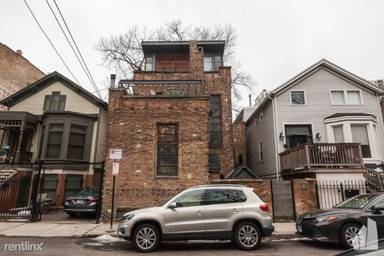 Main picture of 154 W Schiller St