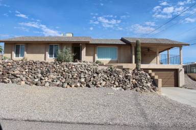 Main picture of 3132 Silversmith Dr