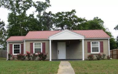 Main picture of 112 Forest Ave