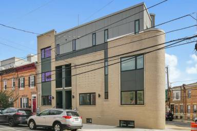 Main picture of 2537 Grays Ferry Ave