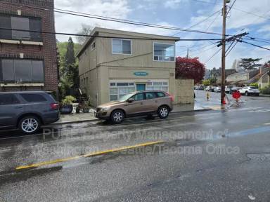 Main picture of 2352 Alki Ave SW