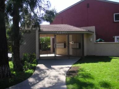 Main picture of 1280 W Main St