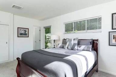 Main picture of 632 N Paseo de Anza