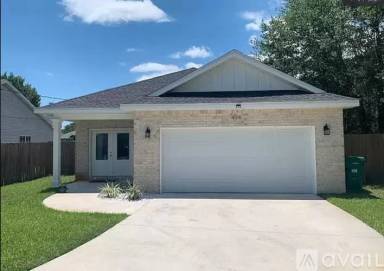 Main picture of 494 Cascabellas St