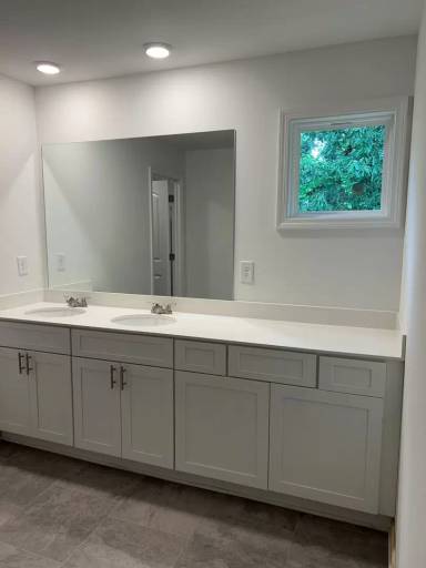 Main picture of 5268 Norman Blvd