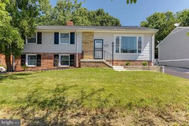 Main picture of 7602 Riverdale Rd
