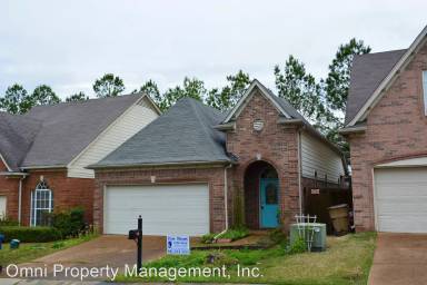 Main picture of 9996 Misty Elm Dr