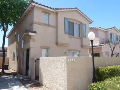 Main picture of 9664 Belle Regal St