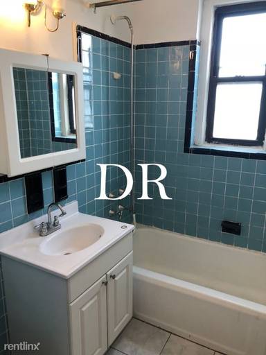 Main picture of 2325 Ocean Ave