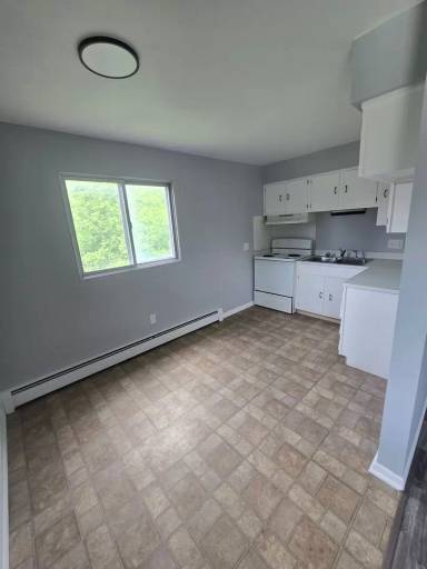 Main picture of 2170 King Rd