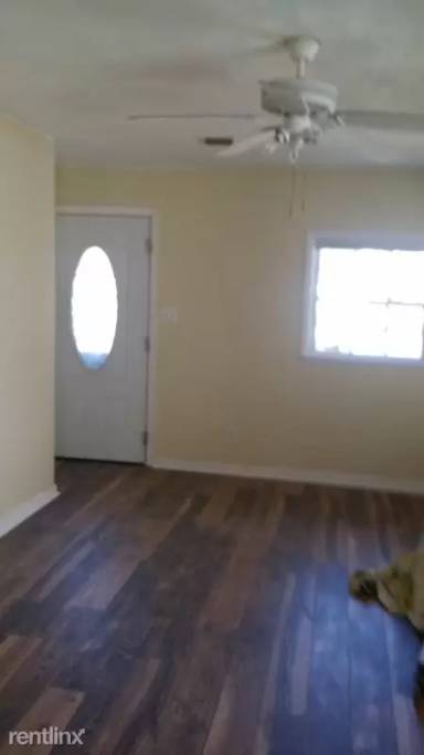 Main picture of 521 Forrest Ave