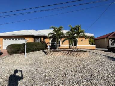 Main picture of 12196 Matlacha Blvd