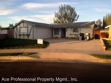 Main picture of 2237 E Madison Ave