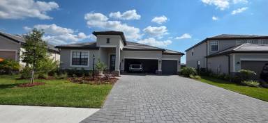 Main picture of 15254 Sea Salt Way
