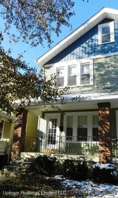 Main picture of 170 E Tompkins St