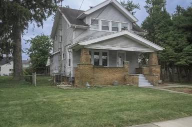 Main picture of 2712 106th St