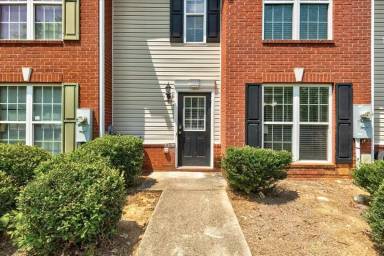 Main picture of 3869 Waldrop Ln