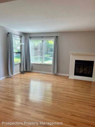 Main picture of 211 Del Monte Ln