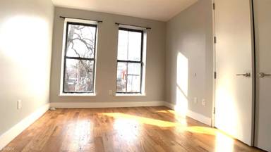 Main picture of 634 Wilson Ave