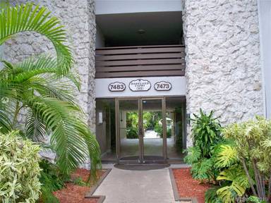 Main picture of 7487 SW 82nd St