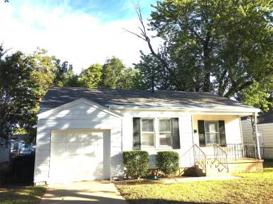 Main picture of 3233 NW 33rd St