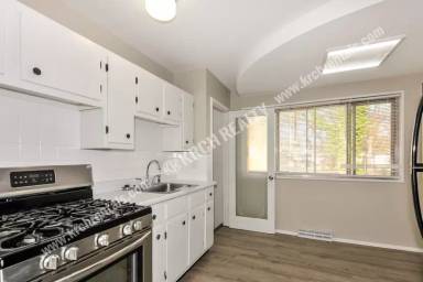 Main picture of 865 Babler Dr